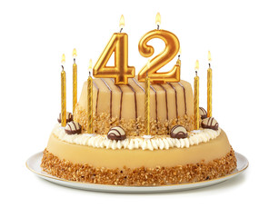 Festliche Torte mit goldenen Kerzen - Nummer 42