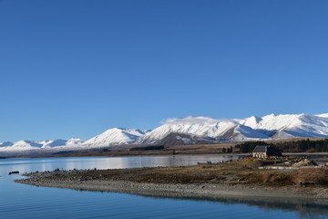 Landscape with mountain and Lake Tekapo in New Zealand