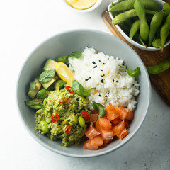 Rice bowl with smoked salmon and avocado