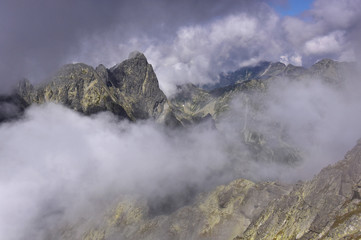 Rysy - widok na Mięguszowiecki Szczyt, Szpiglasowy Wierch, Szpiglasową Przełęcz, Zawrat, Kozi Wierch