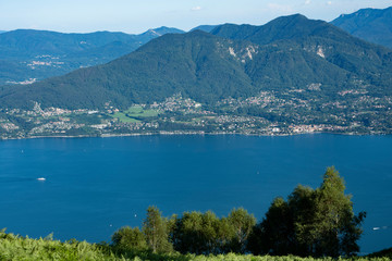 Fototapeta na wymiar View of Lake Maggiore