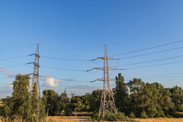 Obraz premium High-voltage power line, steel engineering structure