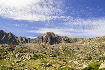 Fototapeta na wymiar High mountain landscape.