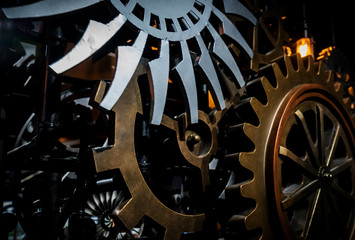 Large cog wheels in the motor