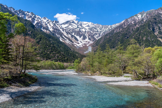 Azusa river and hotaka mountain at Kamikochi in Northern Japan Alps. © chanwitohm