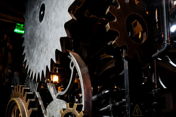 Large cog wheels in the motor