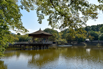 奈良公園 浮見堂