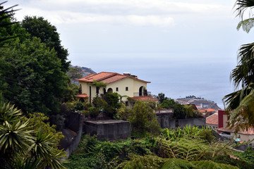 Fototapeta na wymiar House in the mountains - Madeira Island, Portugal.