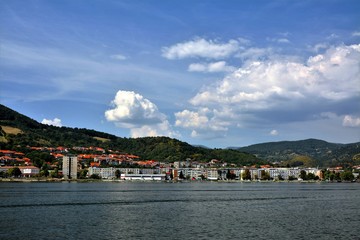 Naklejka premium Orsova city seen from the Danube