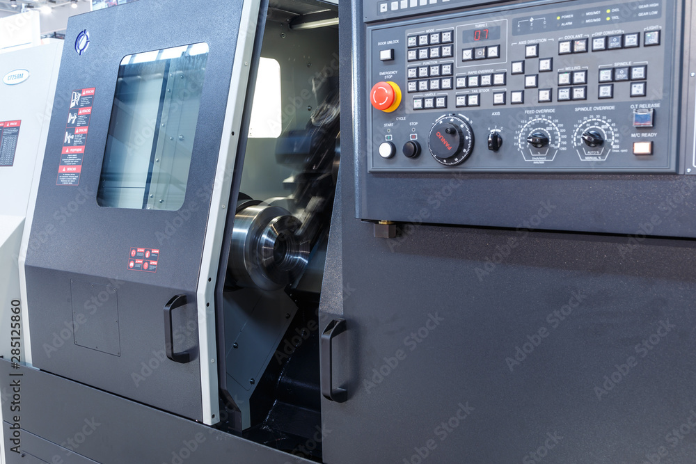 Poster open cnc machine with snap