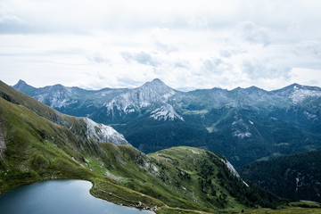 Fototapeta na wymiar Berge im Lungau