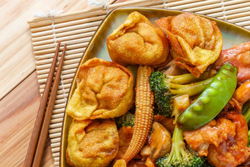 Chinese Subgum Wonton Dinner