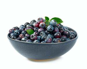 fresh blueberries in a black bowl