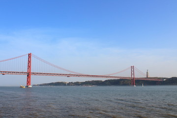 25 de abril bridge, lisbon
