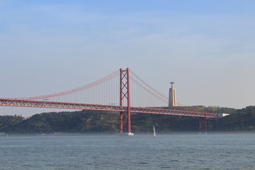 25 de abril bridge, lisbon