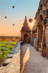 temples of bagan in myanmar