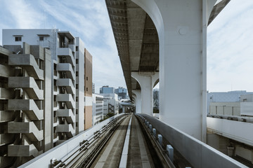 Obraz premium Cityscape from monorail sky train in Tokyo