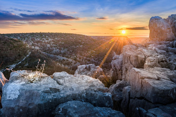 Fototapeta na wymiar Sunset above Čikola canyon river