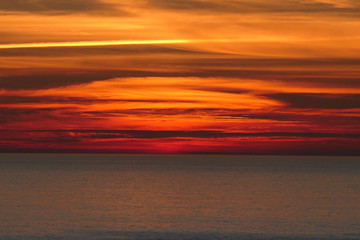 Fototapeta na wymiar Sunset Over Ocean