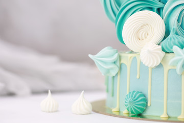 Confectionery flavored cakes for a holiday