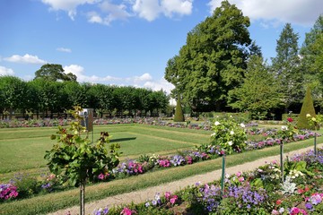 Jardin publique appelé « jardin de l’archevêché » à Bourges, Cher, France