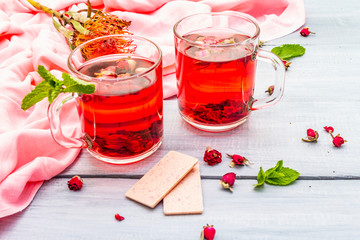 Summer delicious green rose tea