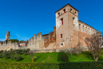 Fototapeta na wymiar The castle of San Salvatore in the town of Susegana