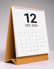 Simple desk calendar 2020 - December
