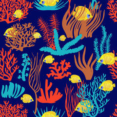 Fototapeta premium Underwater corals and seaweed seamless pattern