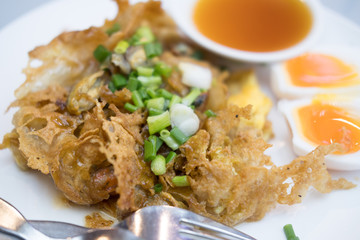 Mussel omelette or crisp fried mussel pancakes.