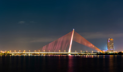 Fototapeta na wymiar Tran Thi Ly Bridge in Da Nang, Vietnam