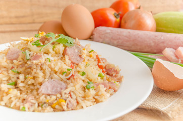Thai cuisine-Fermented pork fried rice