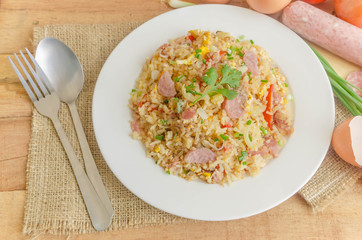 Thai cuisine-Fermented pork fried rice