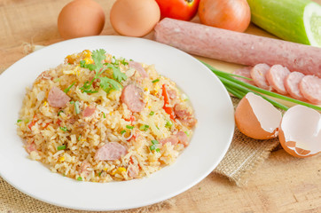 Thai cuisine-Fermented pork fried rice
