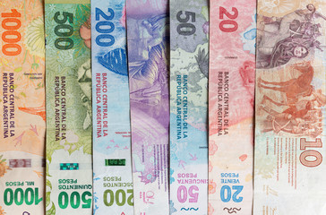 Pesos Argentinos. Los nuevos billetes de la Republica Argentina. 