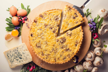 AMAZING QUICHE 
