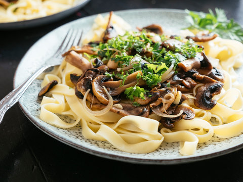 Garlicky Mushrooms on Pasta