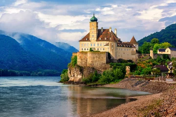 Fototapeten Schonbuhel castle on Danube river, Wachau region, Austria © Boris Stroujko