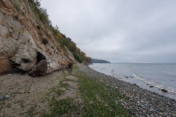 Cliffs of Seattle on cloudy day