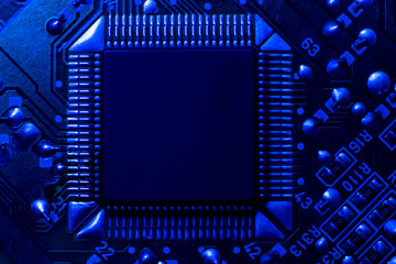 For electronic devices, photonic computer