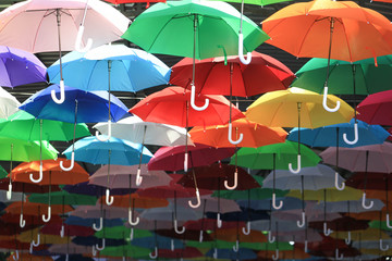 Fototapeta na wymiar Many colorful umbrellas To decorate houses