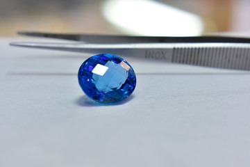  blue topaz Is a beautiful natural blue gemstone that is popular because it has beautiful colors...