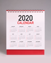 Simple desk calendar 2020