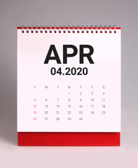 Simple desk calendar 2020 - April