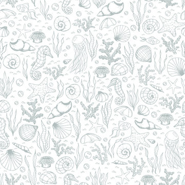 Hand drawn vector sea life seamless pattern with seahorses, fish, starfish, corals, seashells and jellyfish gray outline on the white background.