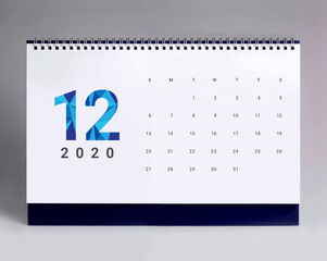 Simple desk calendar 2020 - December