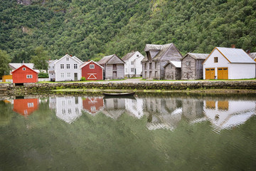 Fototapeta na wymiar Laerdalsoeyri, Norway