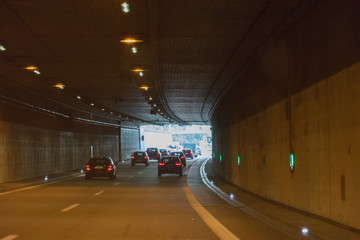 Autobahn Tunnel