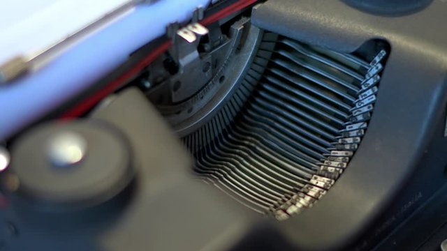 macchina da scrivere, modello italiano del 1936 