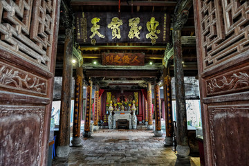 Fototapeta na wymiar Hanoi, Vietnam - August 29: Inside the Quan De Temple on August 29, 2018 in Hanoi, Vietnam.